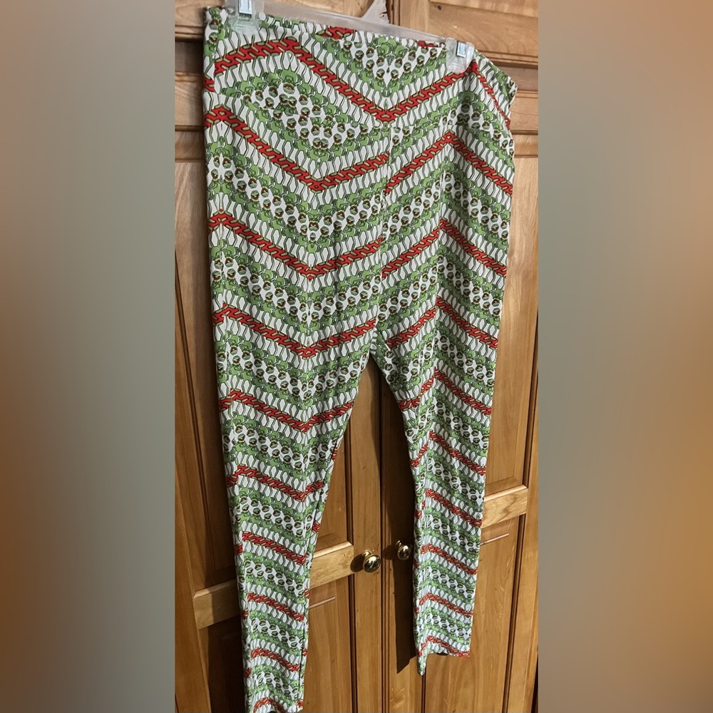 Kermit the Frog leggings!